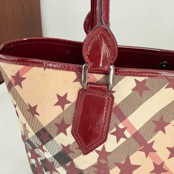 Burberry bag color burgundy - Picture 4 of 14